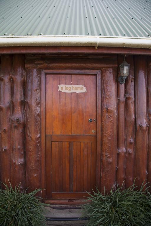 A Log Home At Buffalo Creek Buffeljagsrivier Buitenkant foto