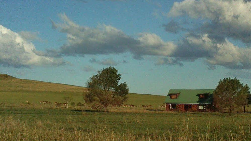 A Log Home At Buffalo Creek Buffeljagsrivier Buitenkant foto
