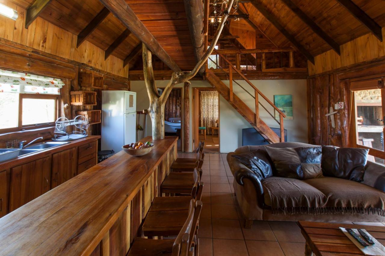 A Log Home At Buffalo Creek Buffeljagsrivier Buitenkant foto