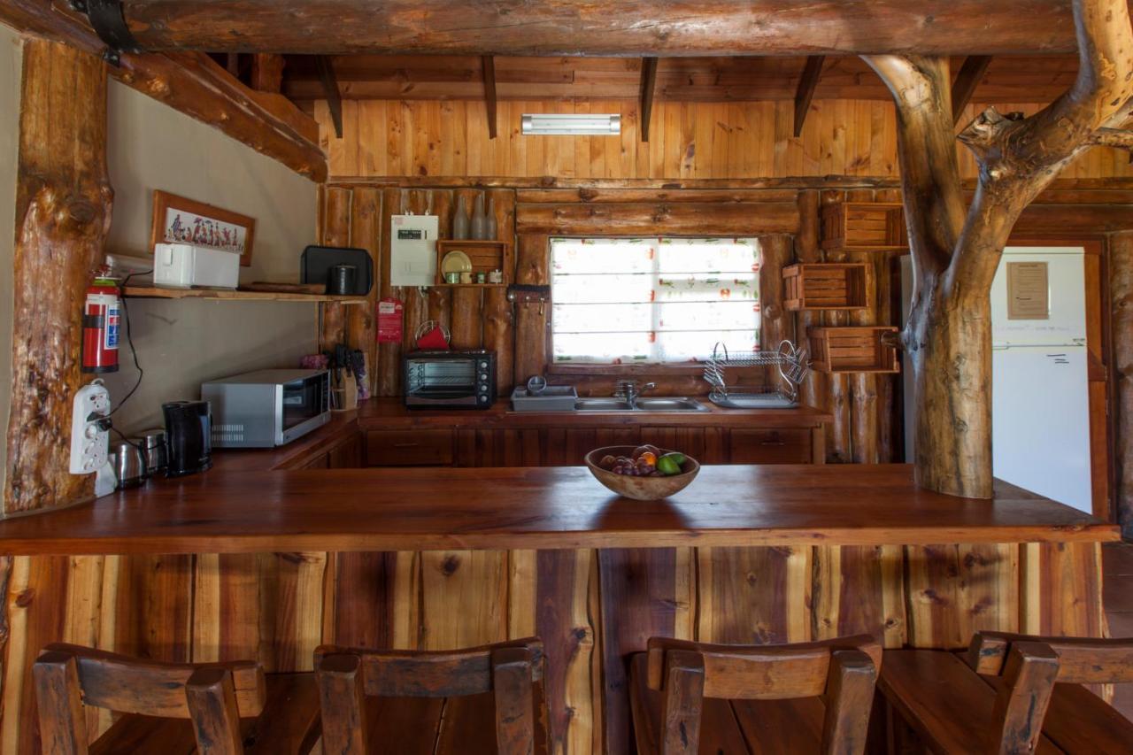 A Log Home At Buffalo Creek Buffeljagsrivier Buitenkant foto