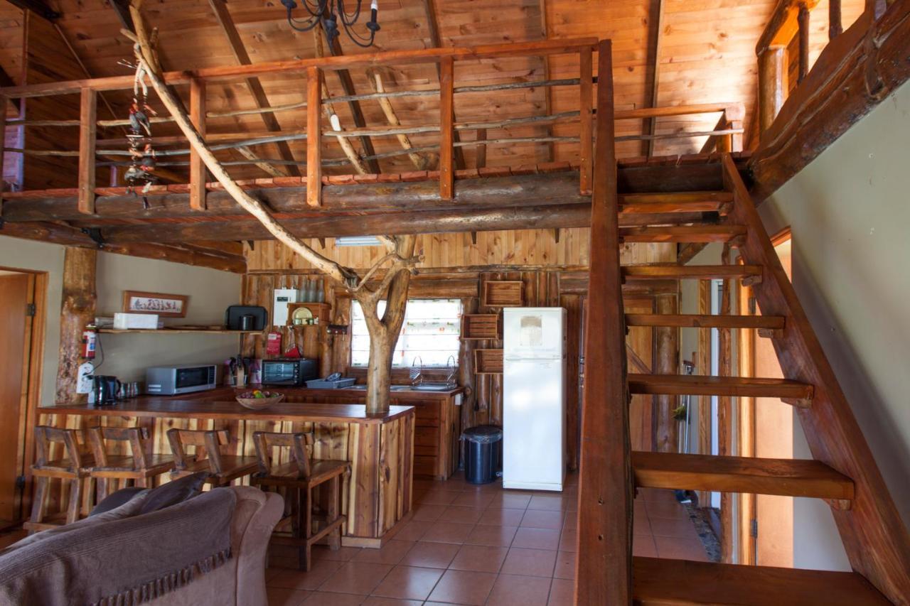 A Log Home At Buffalo Creek Buffeljagsrivier Buitenkant foto